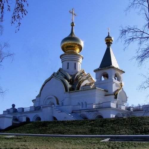 Храм Серафима Саровского