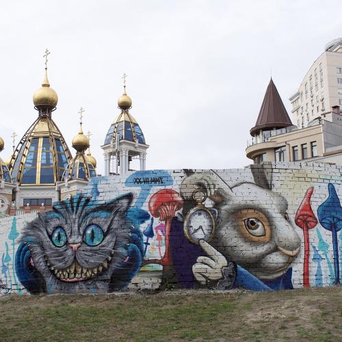 a variety of city life))) Ukraine, Kiev, Obolon. Welcome!