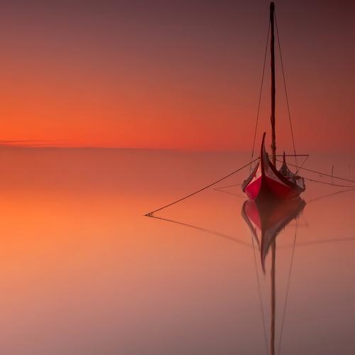 red boat