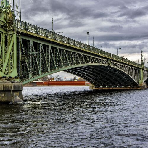 Троицкий мост
