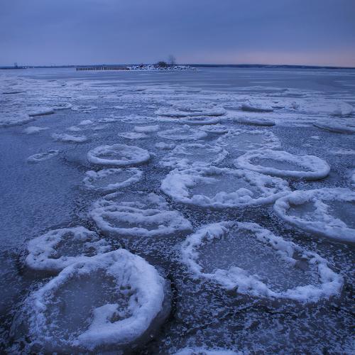 Ледяные кратеры
