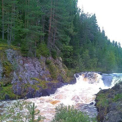 Водопад Кивач ( Карелия)