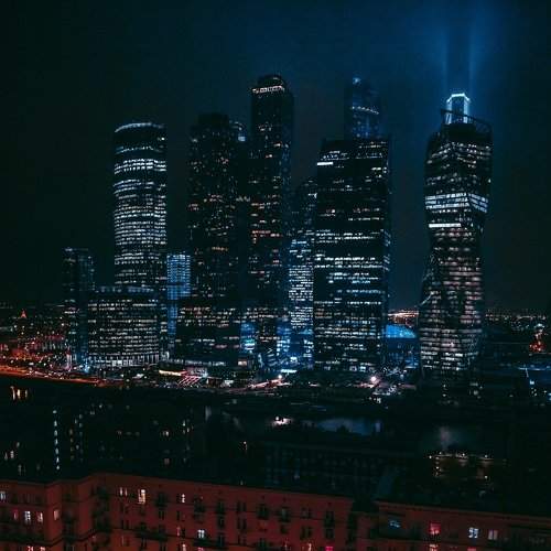 Атмосфера шумного города