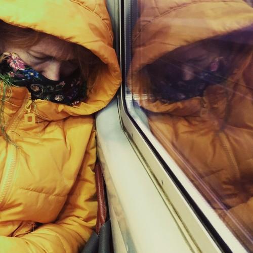 Вдвоём теплее.