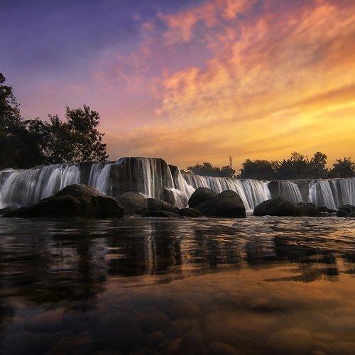 Parigi Waterfall #1