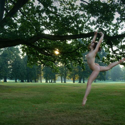 Morning nude ballet in park