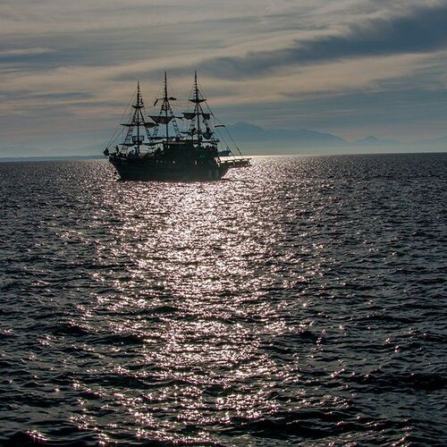 The ship in the sunset