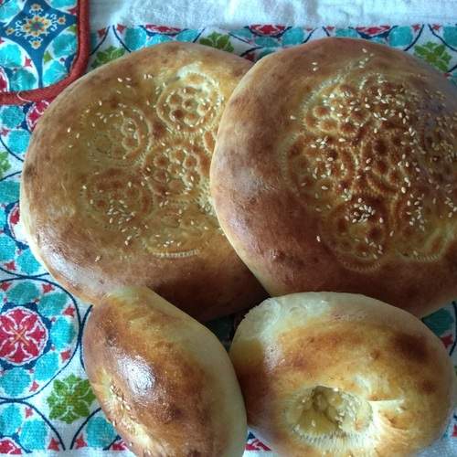 Горячая домашняя лепешка
