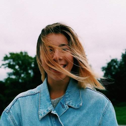 Photo #2212061