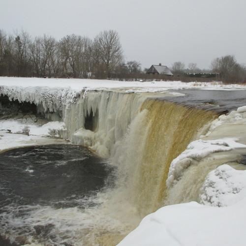 Ягала водопад