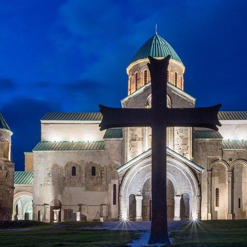 Cross