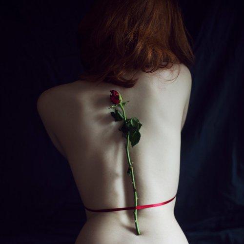 Red theme