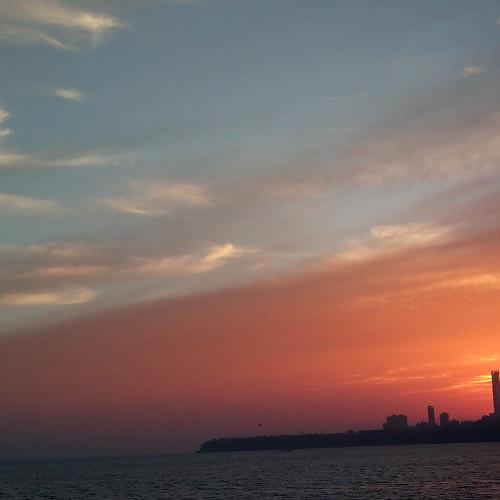 Changing colors of Mumbai