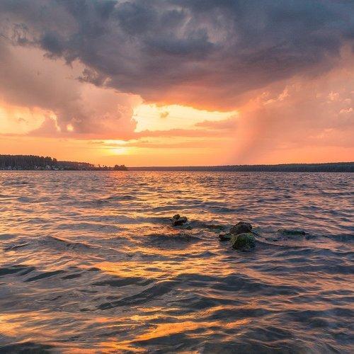 Закат с грозой