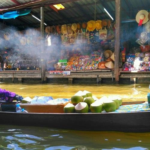 Floating Market