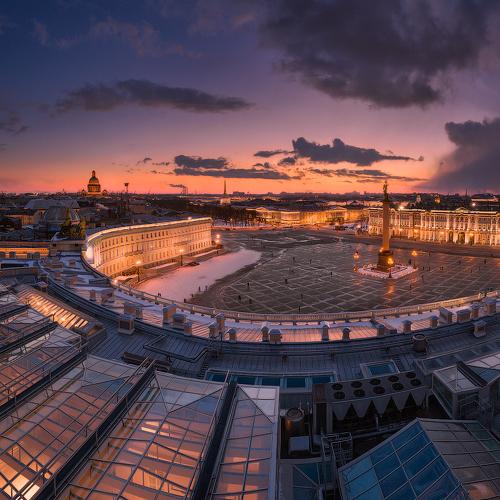 Вечерний Петербург. Панорама Дворцовой площади
