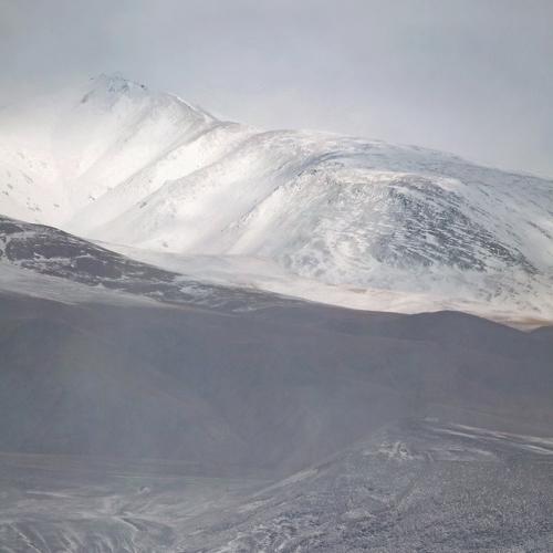 На краю