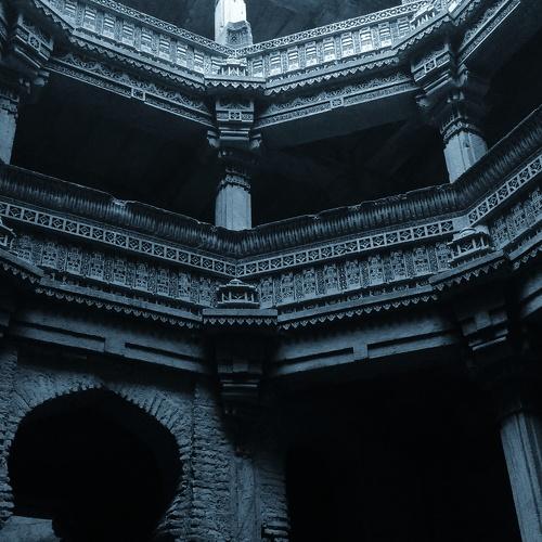 AdalajNiVav