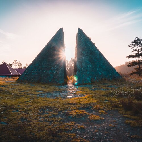 The pyramid of DR