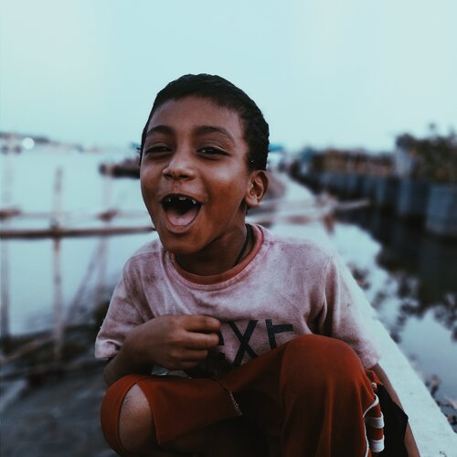 Happiness is a life,Life is beautiful.