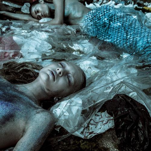 Plastic kills.