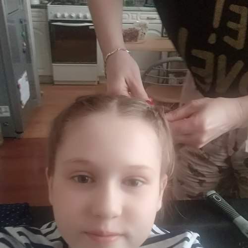 Заплетали мама косы...
