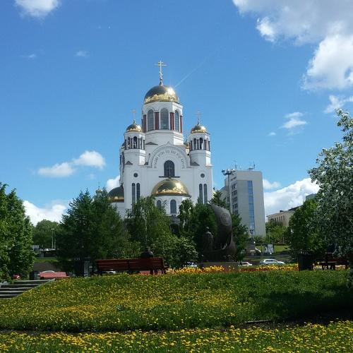Храм