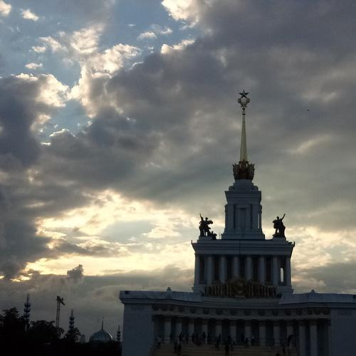 Огни ВДНХ