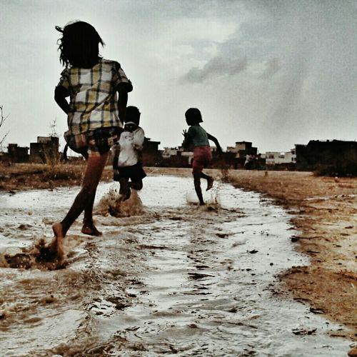 Rain vs kids