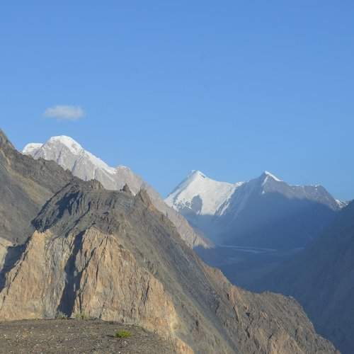 Glacier of nehr-e-Aatahk