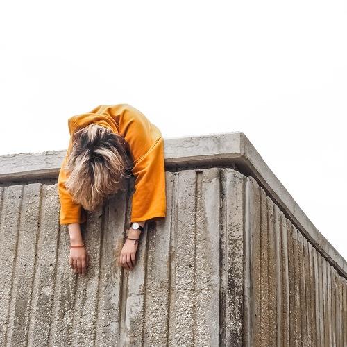 Стремление вниз