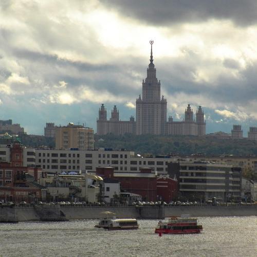 Университет им. М.Ломоносава (Воробьевы горы. Москва)