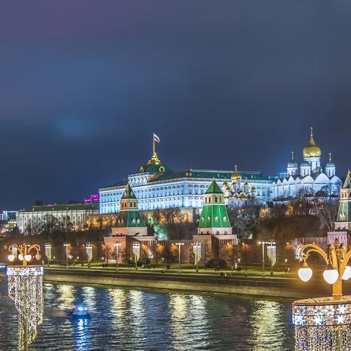 Кремлевская набережная