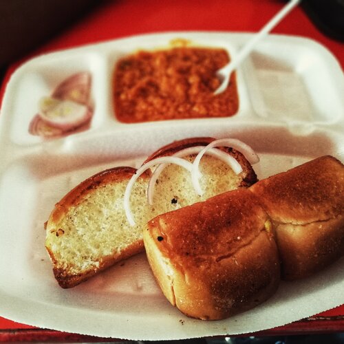 Mumbai's best Paw vajii.