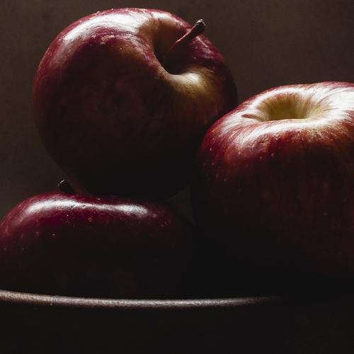 An apple a day, keeps the doctor away