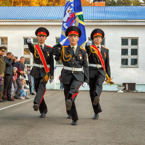 Мы уже взрослые.
