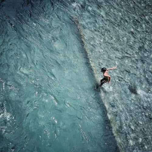 Ready, set, dive!