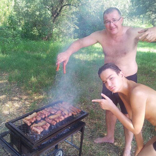 barbicu in nature