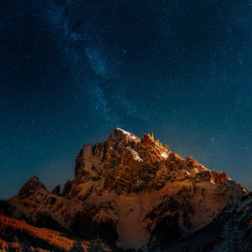 Dolomites and Milky Way