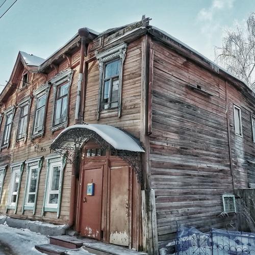 Досчатый дом.