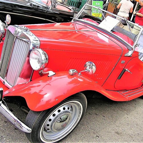 Vintage MG