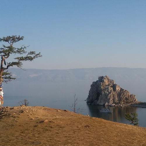 Утро на Байкале