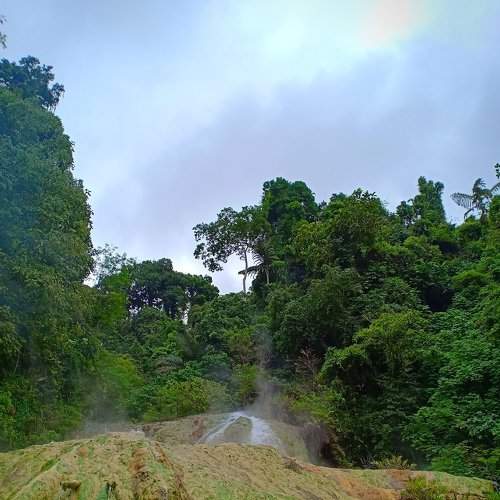 Mainit Sulfuric Hot Spring