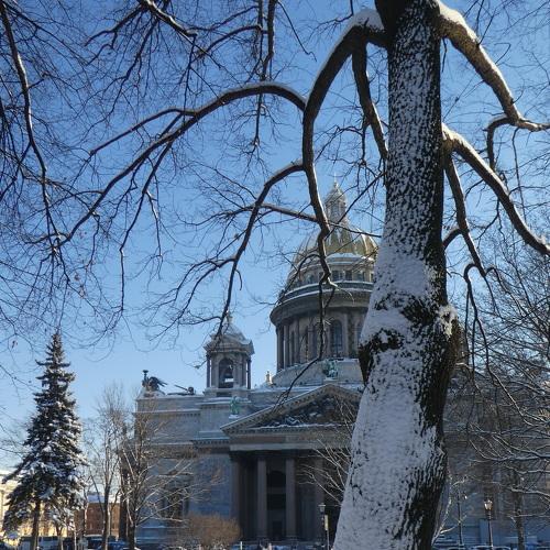 Рядом с Невским проспектом.