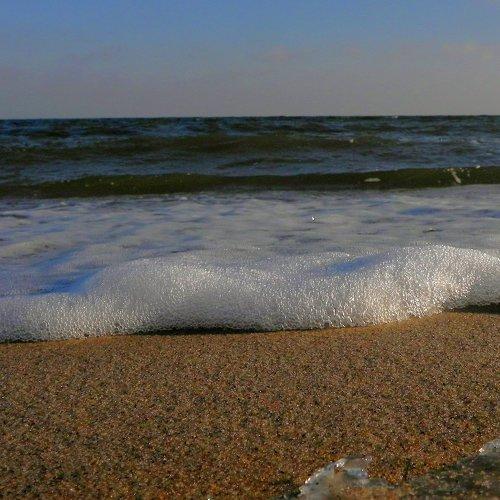 winter sea foam