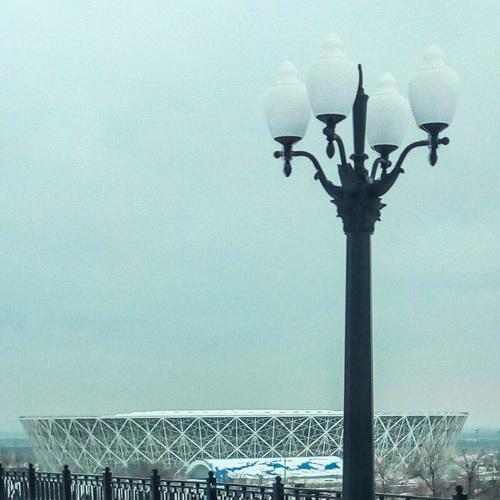 стадион в тумане