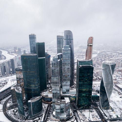 Пролетая над Москвой