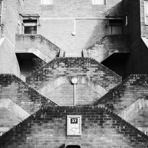Geometric entrances