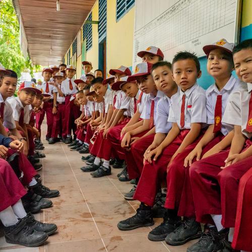 elementary school children in Indonesia