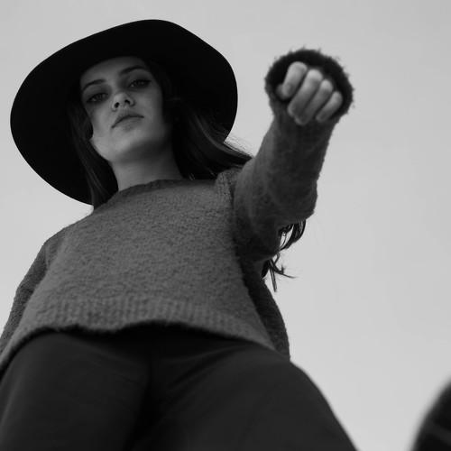 Lady in hat